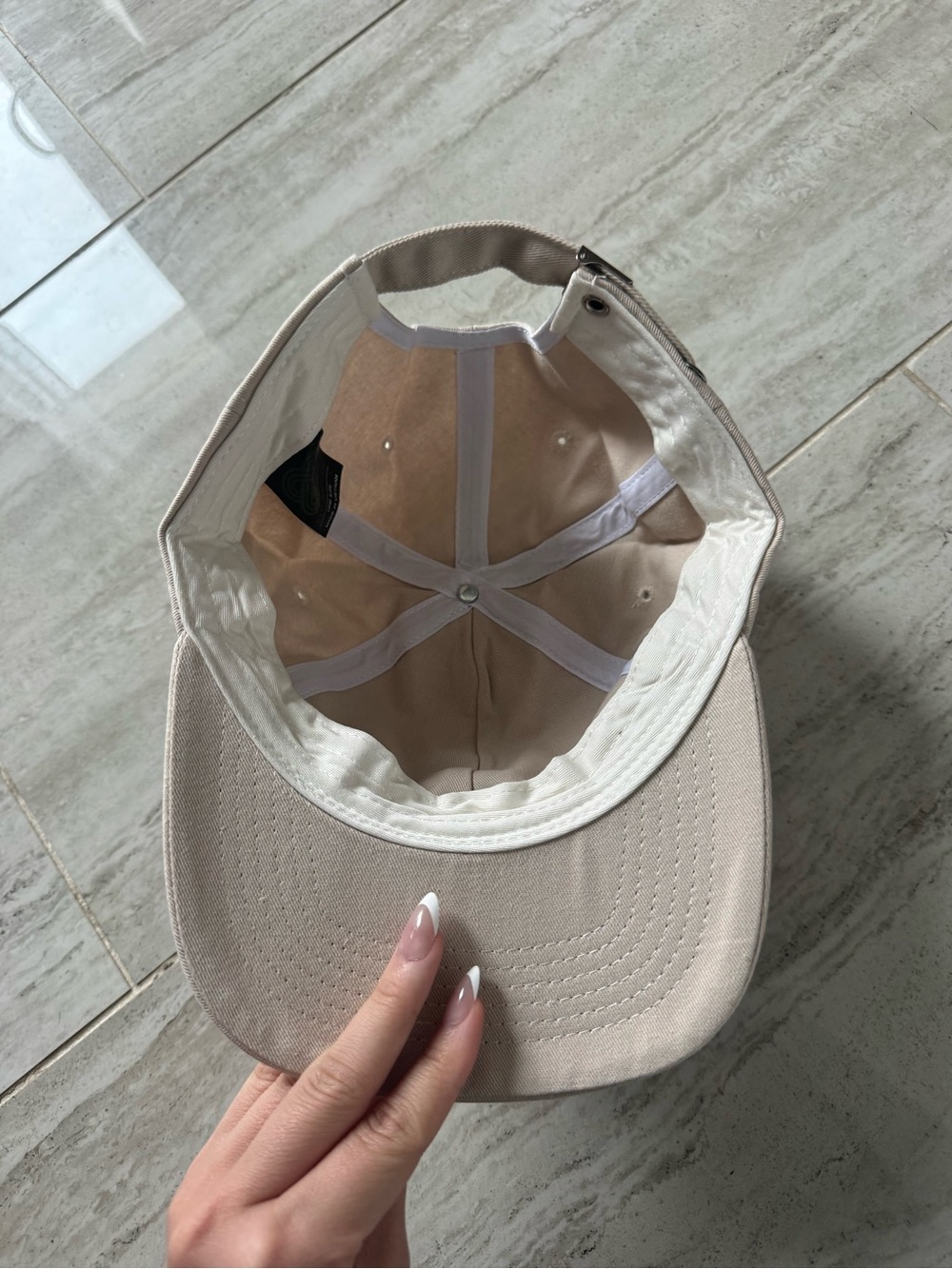 mama beige hat - Picture 3 of 3